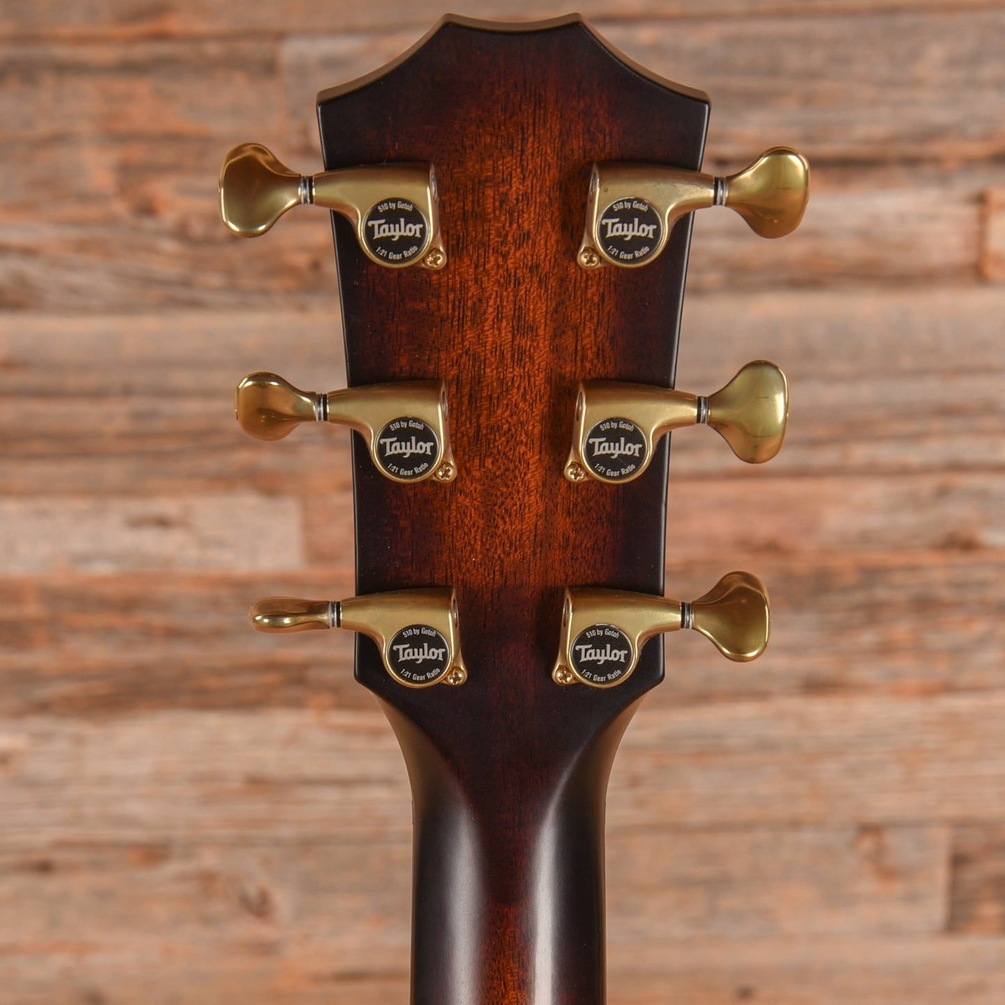 Taylor Builders Edition 324ce Sunburst 2021