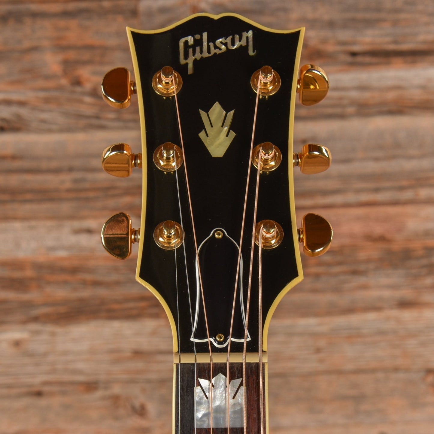 Gibson SJ-200 Standard Sunburst 2020 LEFTY