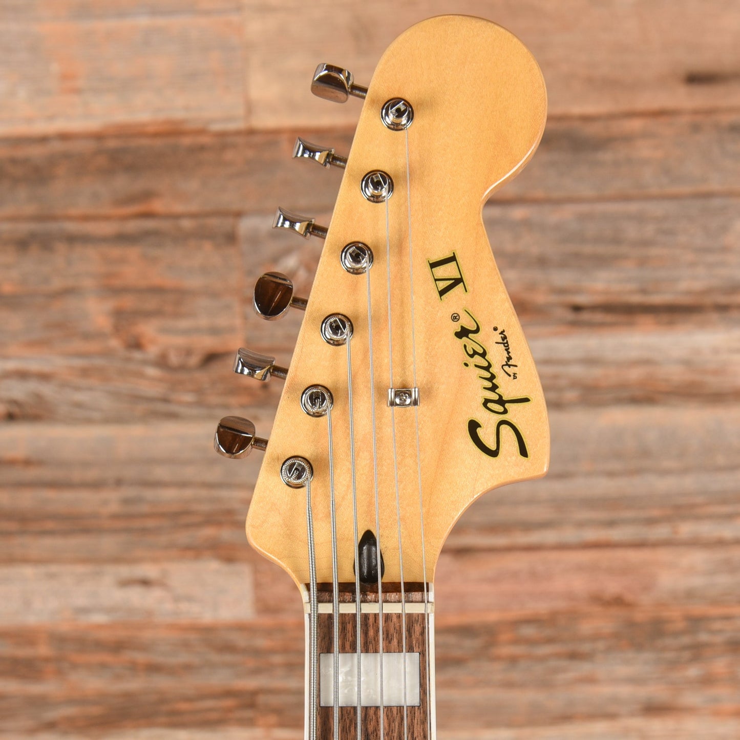 Squier Bass VI Sunburst 2018