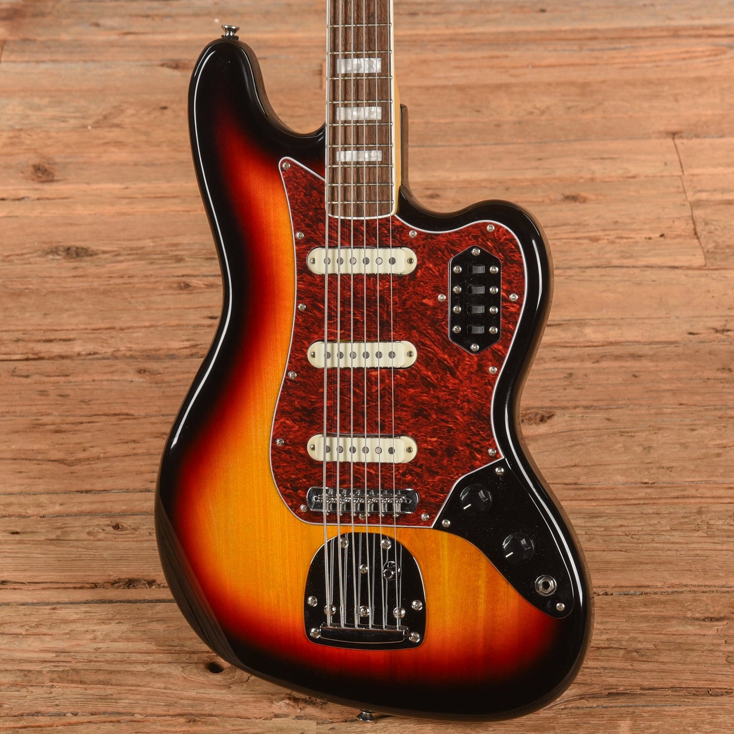 Squier Bass VI Sunburst 2018