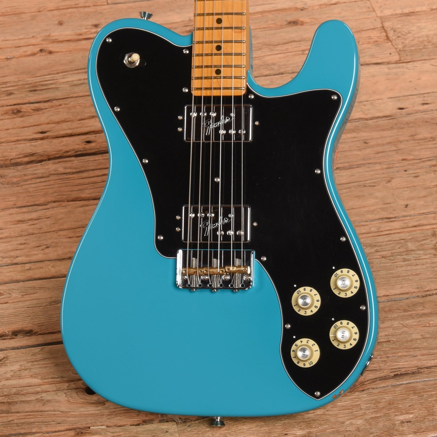 Fender American Professional II Telecaster Deluxe Miami Blue 2023