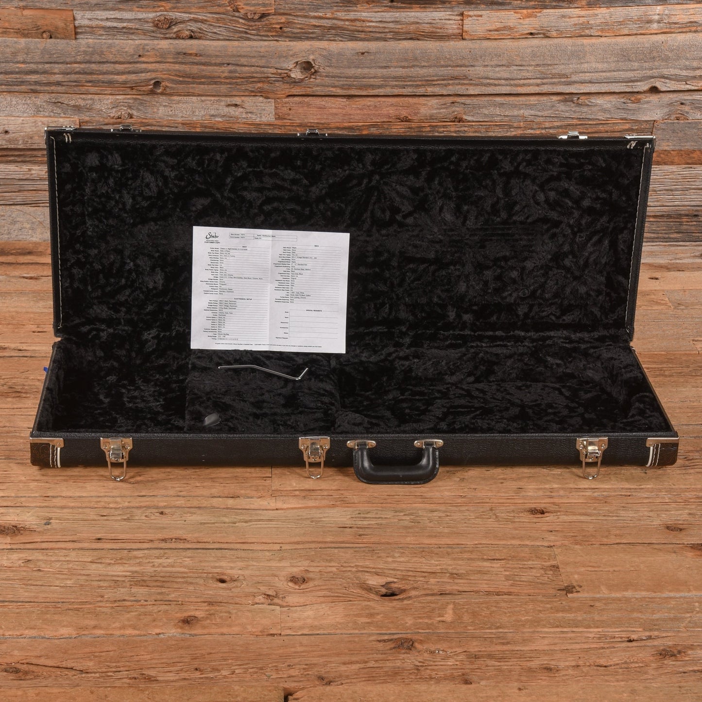 Suhr Classic S Black