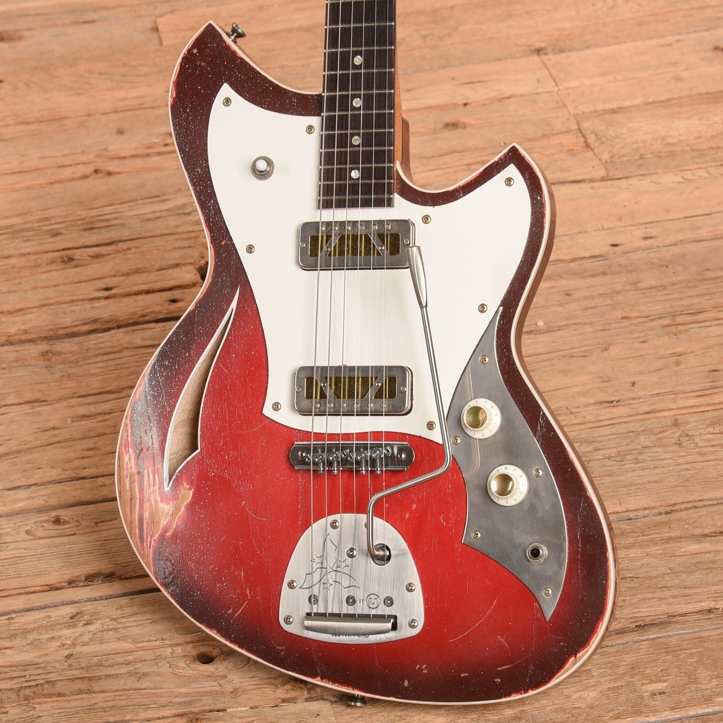 Novo Serus J Silvertone Burst 2025