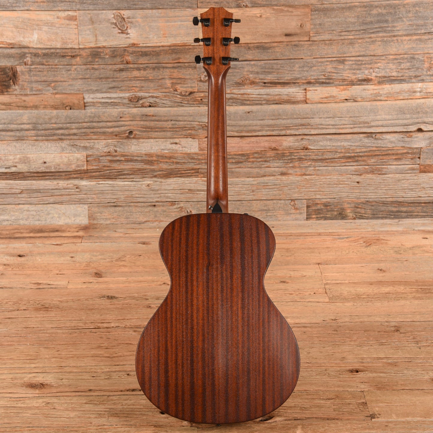 Taylor American Dream AD22E Sunburst 2021