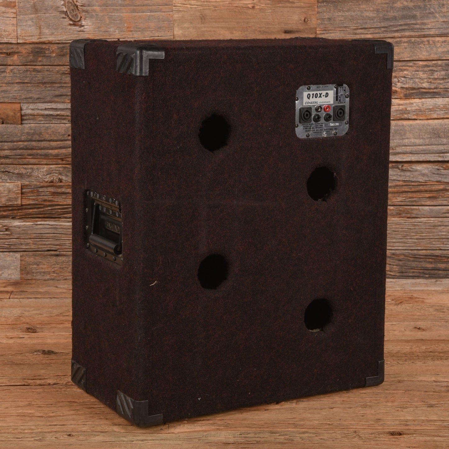 Bag End Q10X-D 800-Watt 4x10" Bass Speaker Cabinet