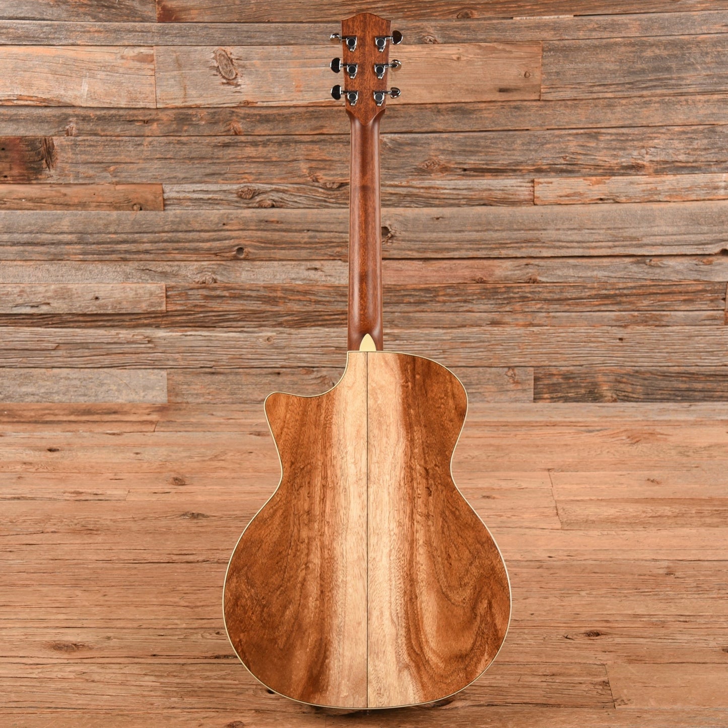 Eastman Limited AC422ce Natural 2024