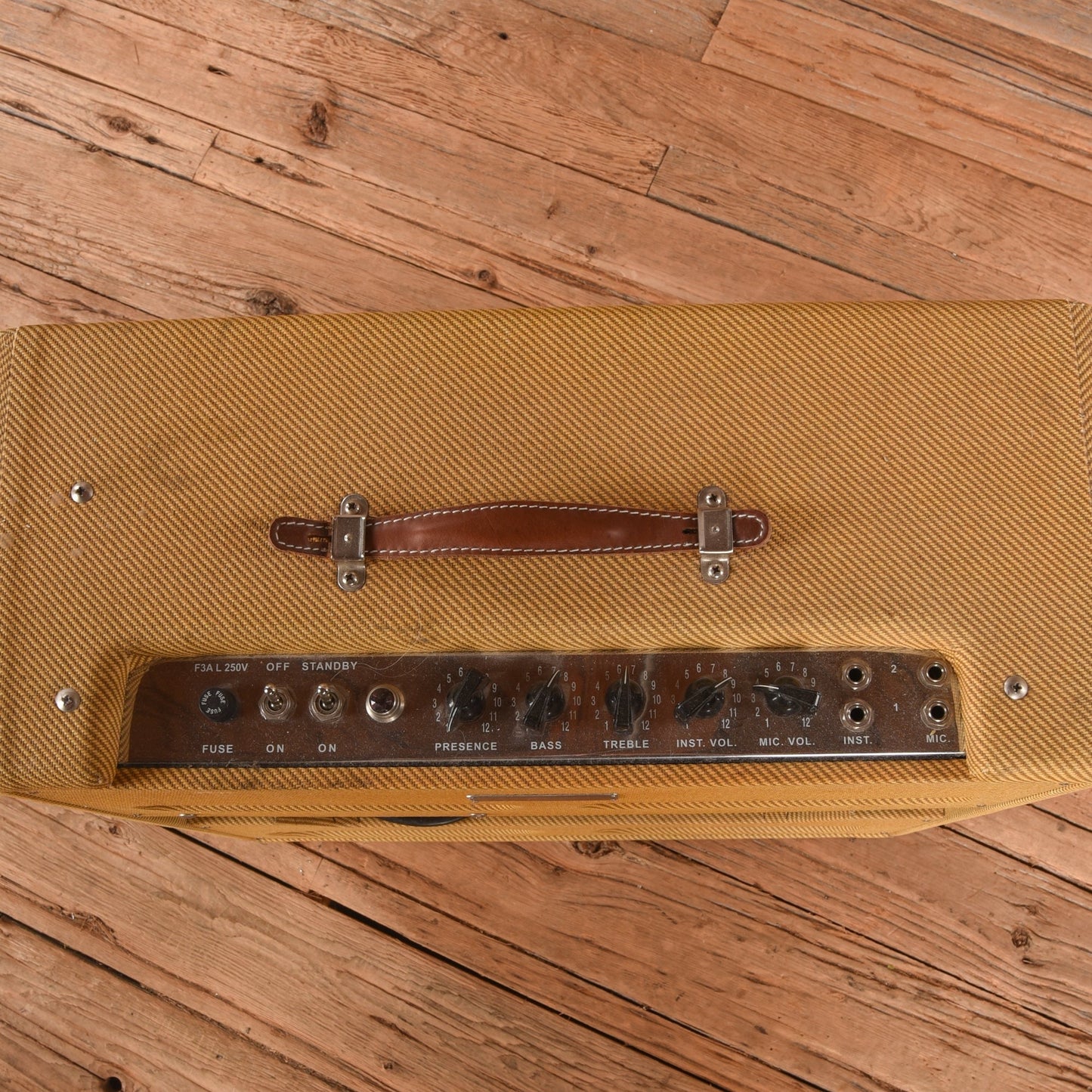 Fender '57 Bandmaster Reissue 2-Channel 26-Watt 3x10" Guitar Combo