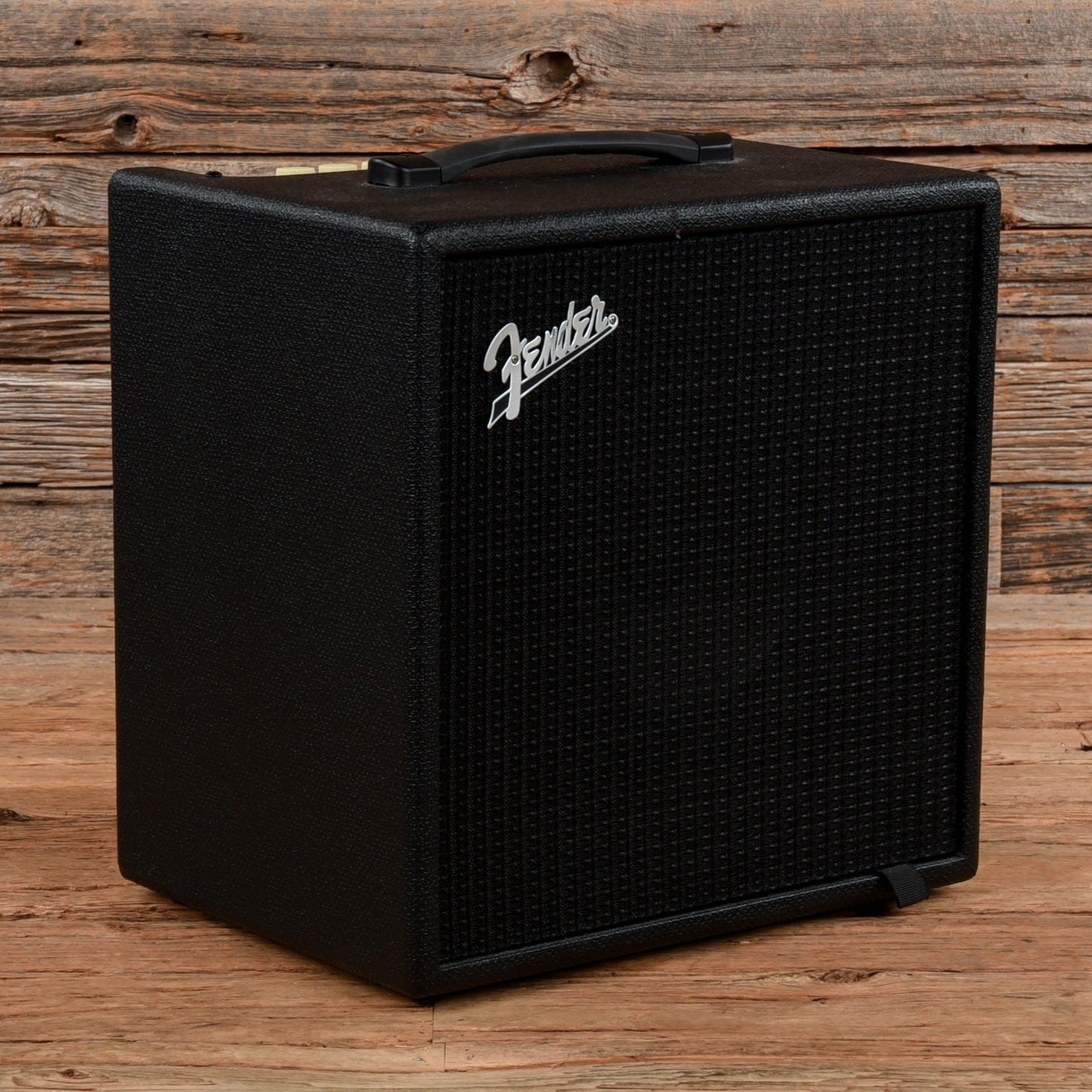 Fender Rumble LT 25-Watt 1x8" Bass Combo