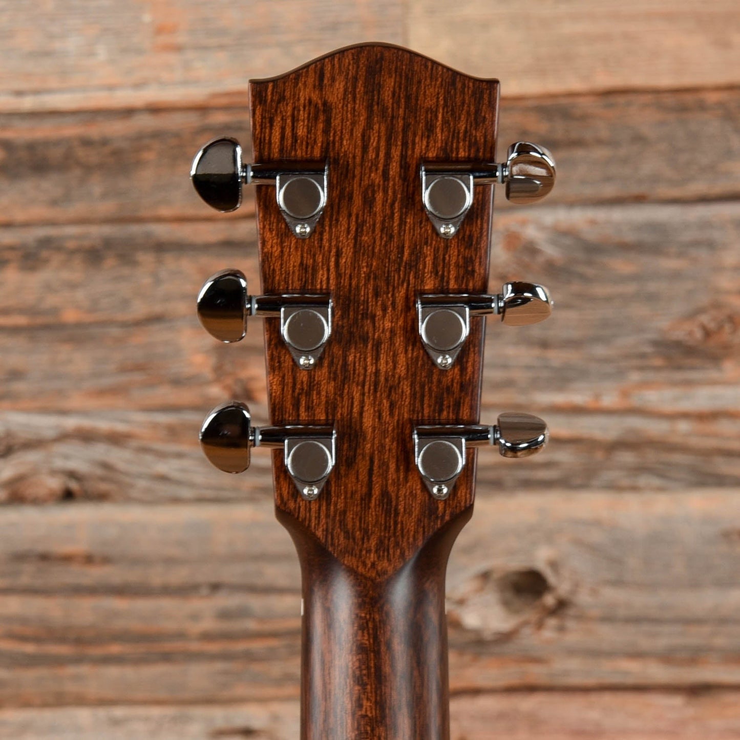 Eastman AC222CE-DLX Sunburst