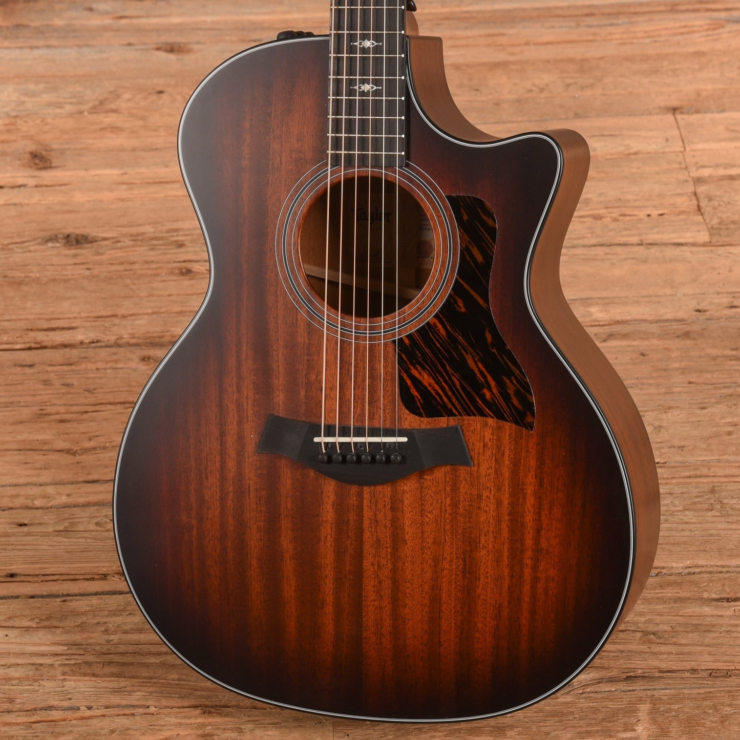 Taylor 324ce Shaded Edge Burst 2024
