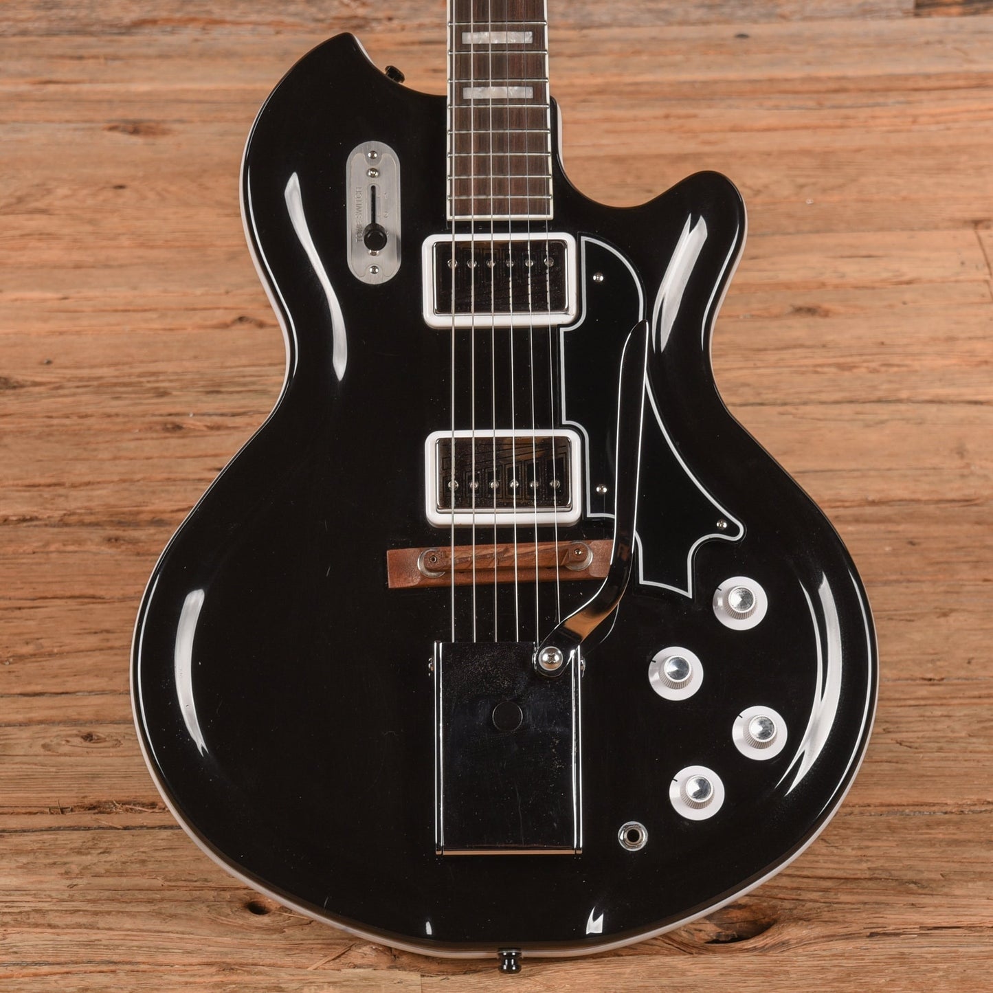 Supro 1582VJB Coronado II Vibrato Jet Black 2017