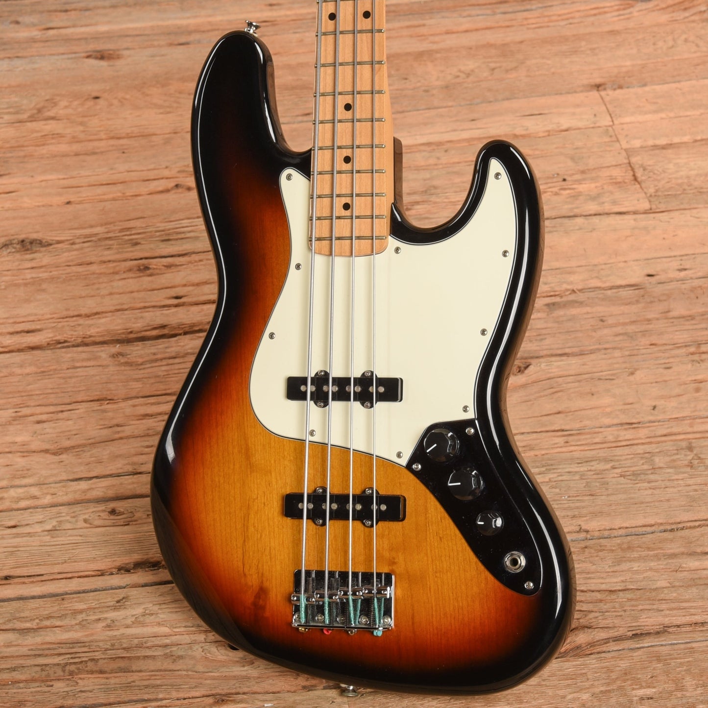Fender Standard Jazz Bass Sunburst 2011