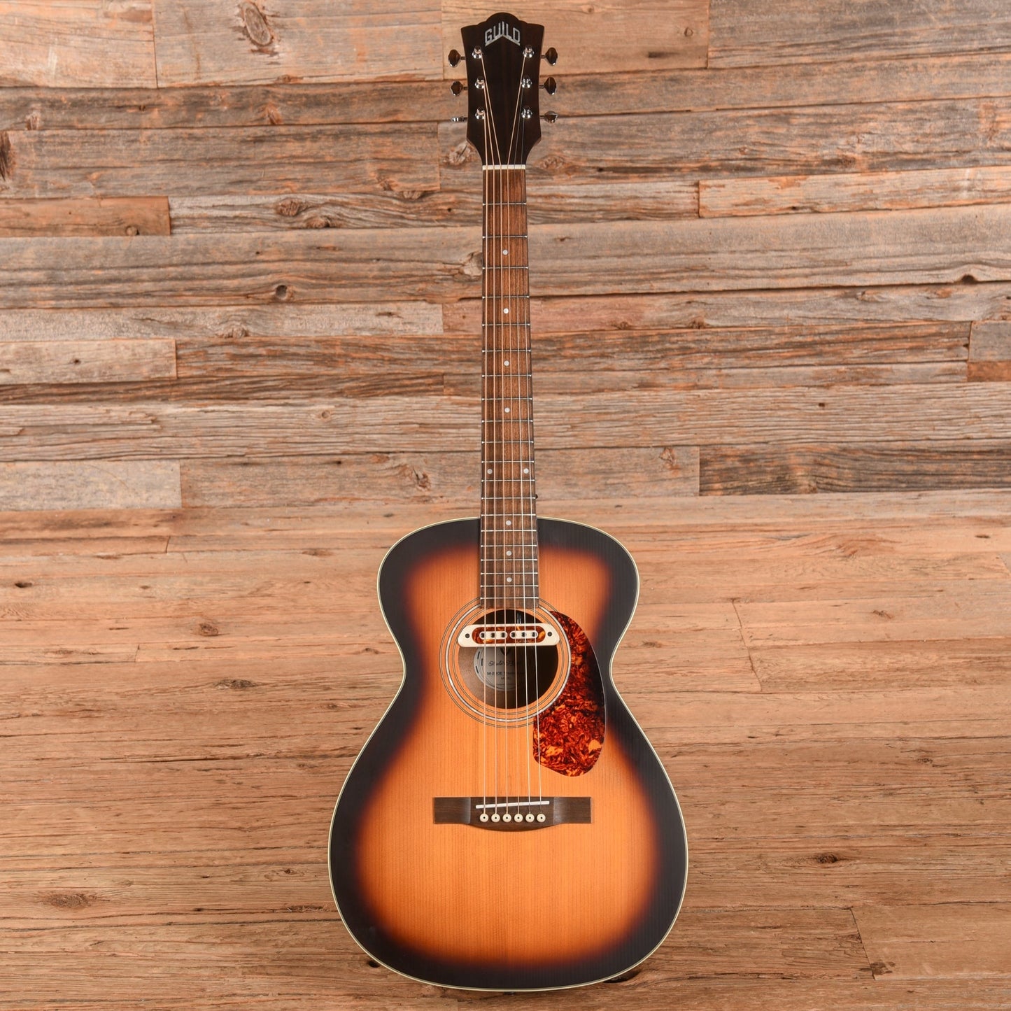 Guild Westerly M-240E Troubador Sunburst