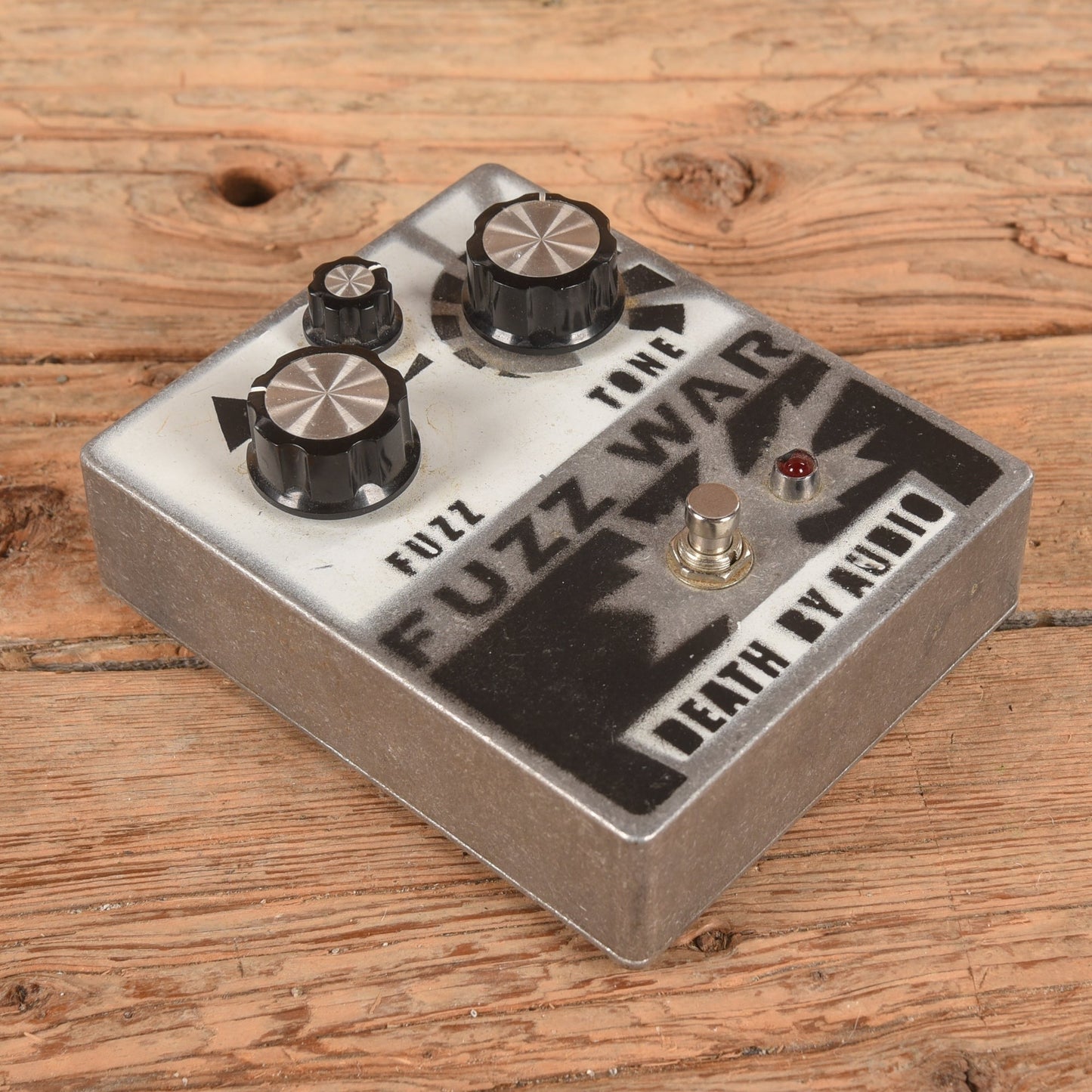 Death By Audio Fuzz War
