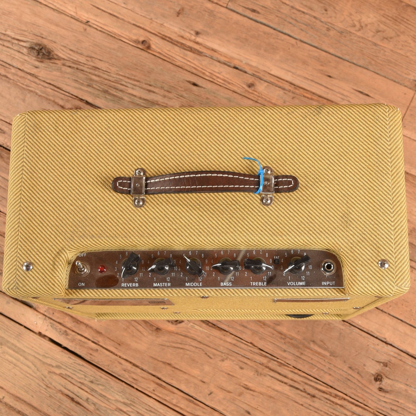 Fender Limited Edition Blues Junior Tweed 15-Watt 1x12" Guitar Combo
