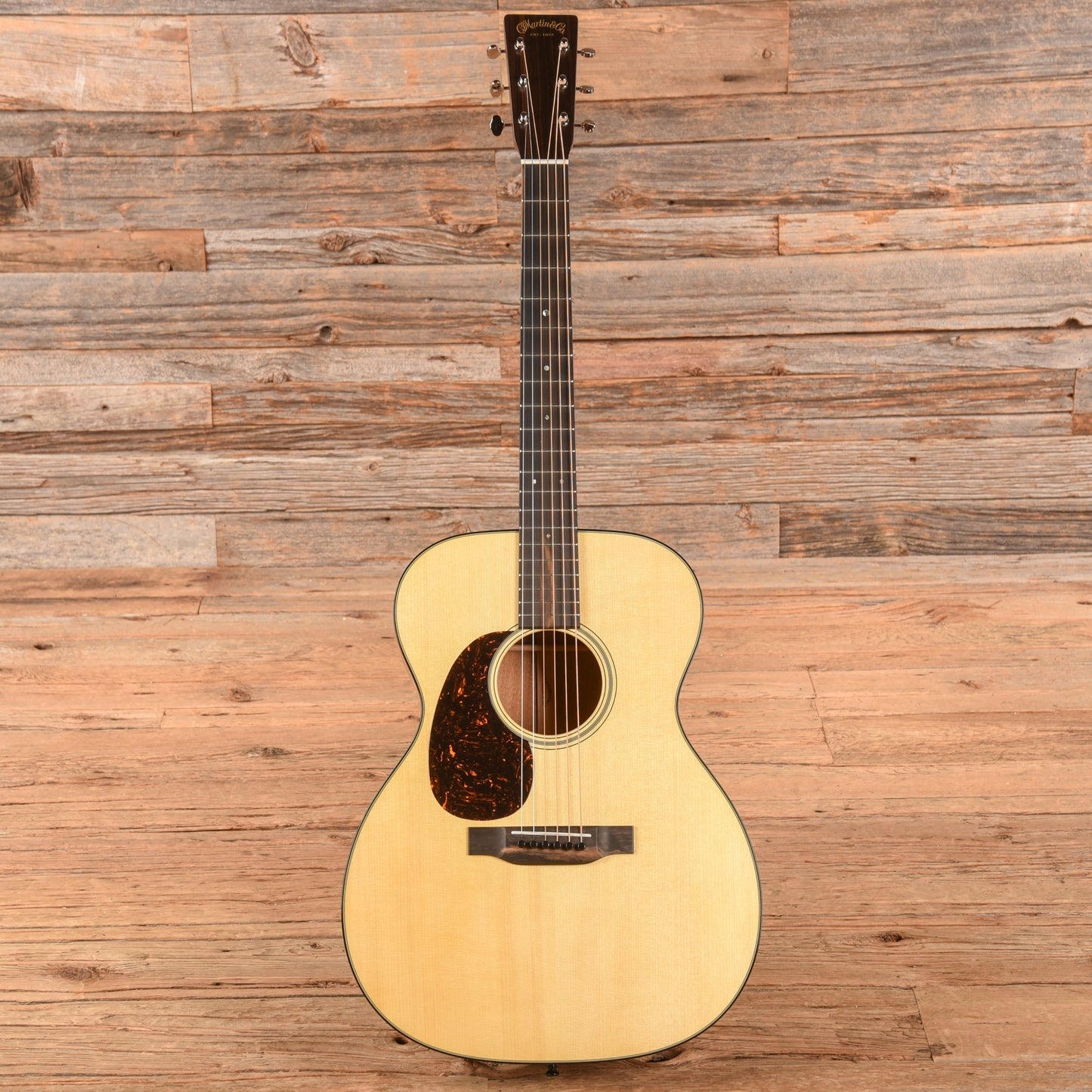 Martin Adirondack Spruce Top LEFTY Natural 2025 LEFTY