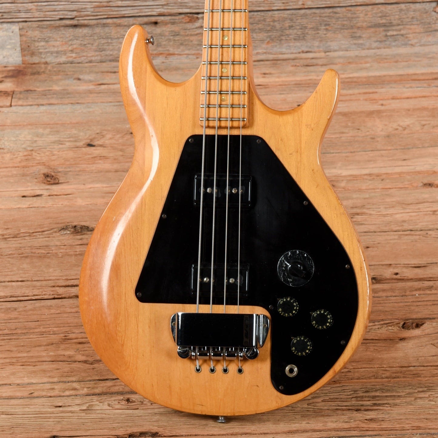 Gibson Ripper 1975