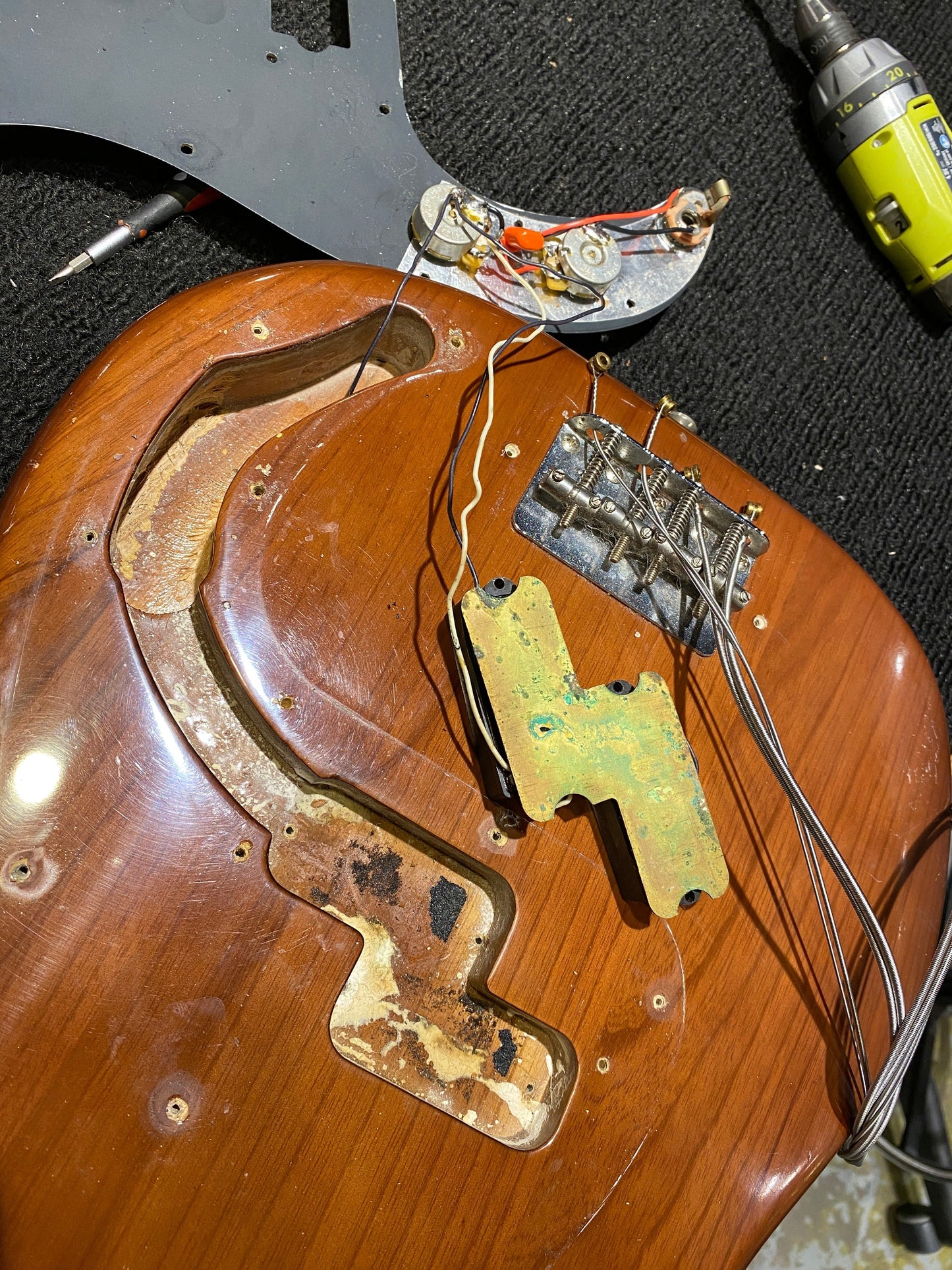 Fender Precision Bass Mocha 1977
