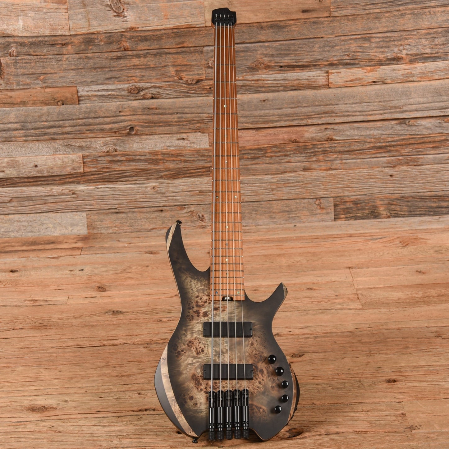 Cort Space5