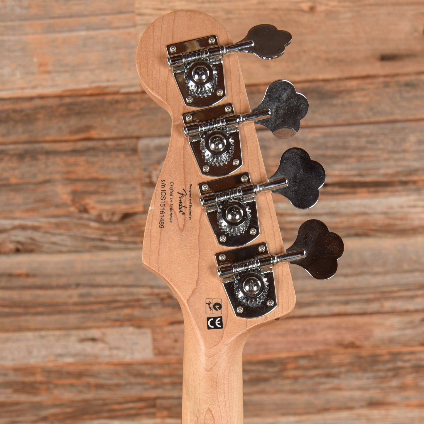 Squier Vintage Modified Jaguar Bass Crimson Red 2015