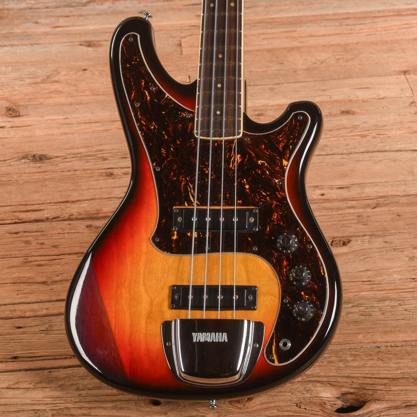 Yamaha SB55 Sunburst 1971