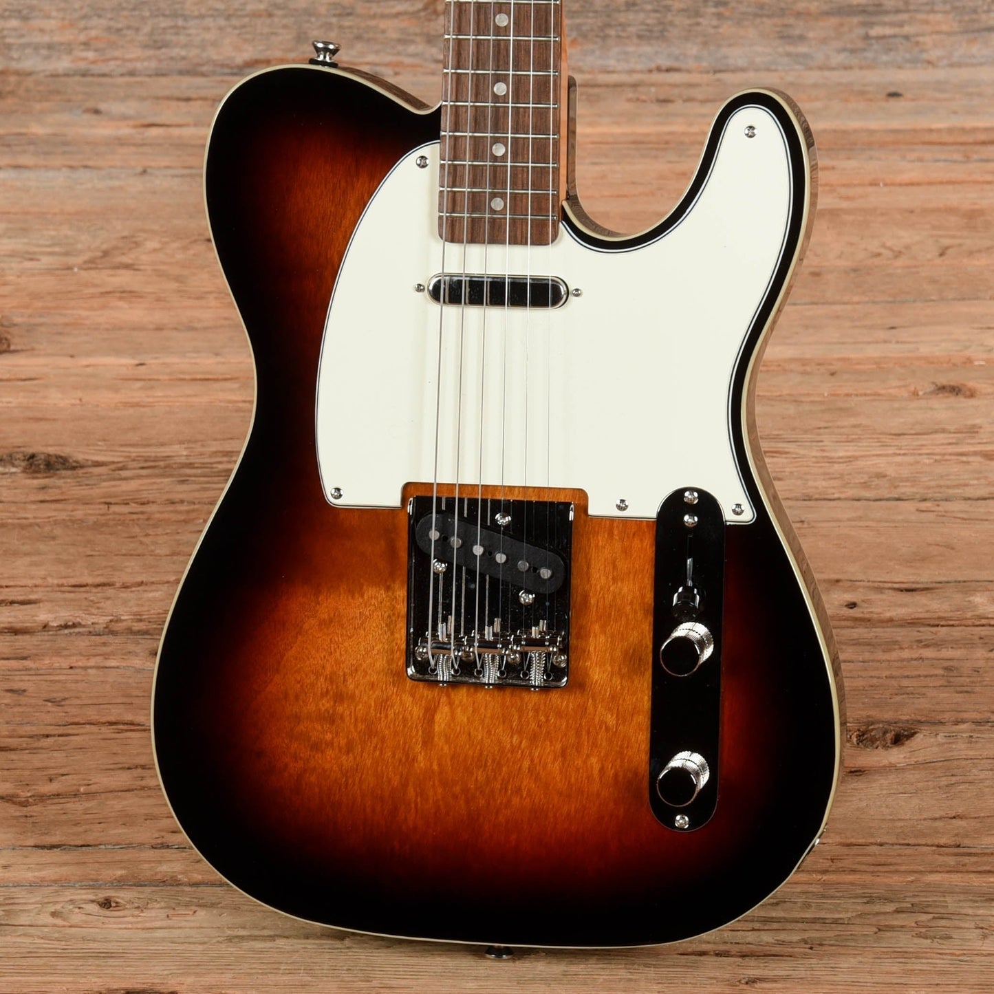 Squier Classic Vibe '60s Custom Telecaster Sunburst