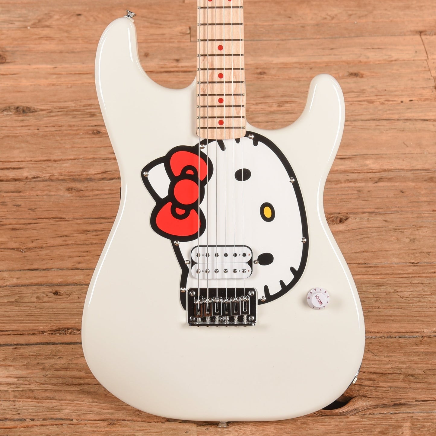 Squier Hello Kitty Stratocaster White 2025