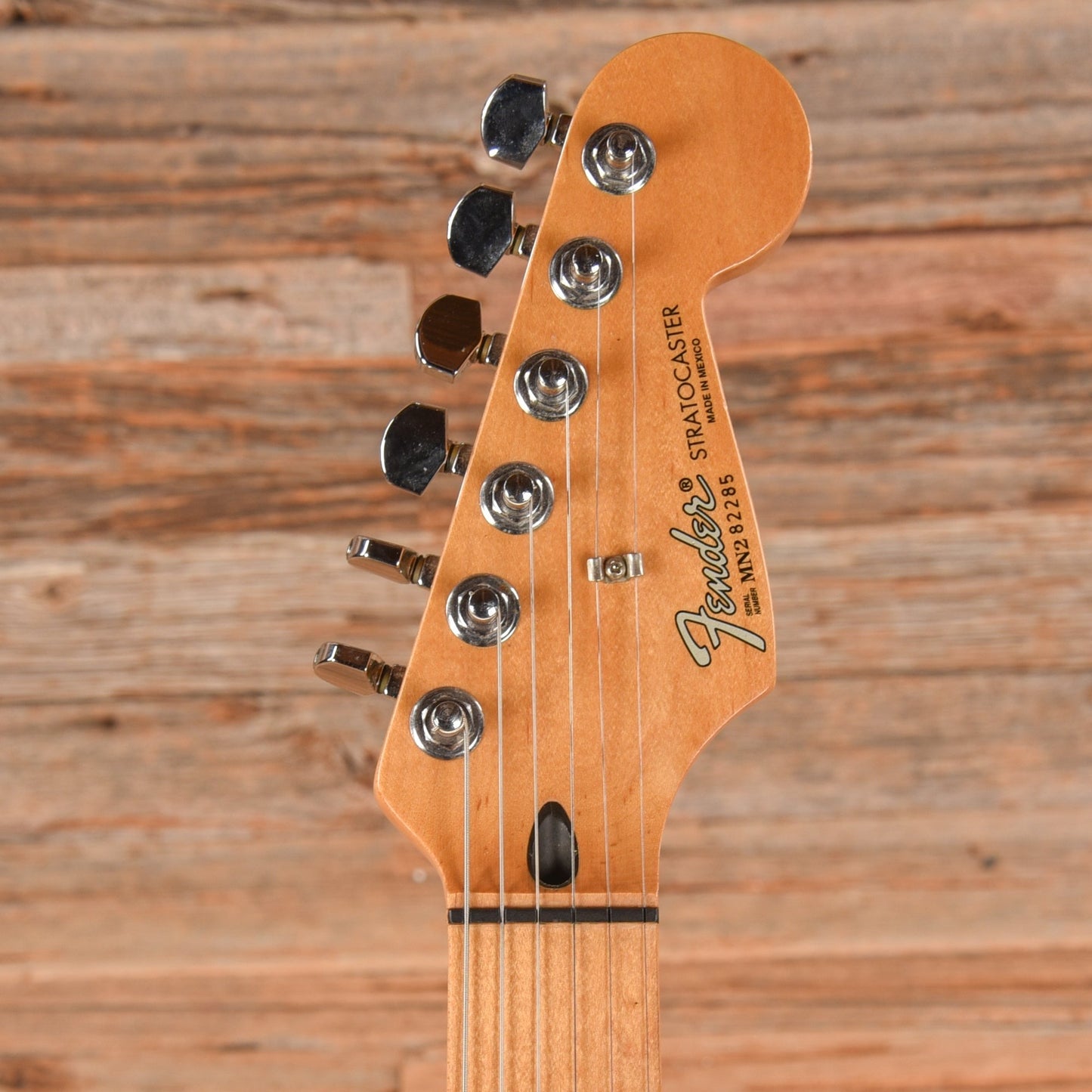 Fender Standard Stratocaster Lake Placid Blue 1992