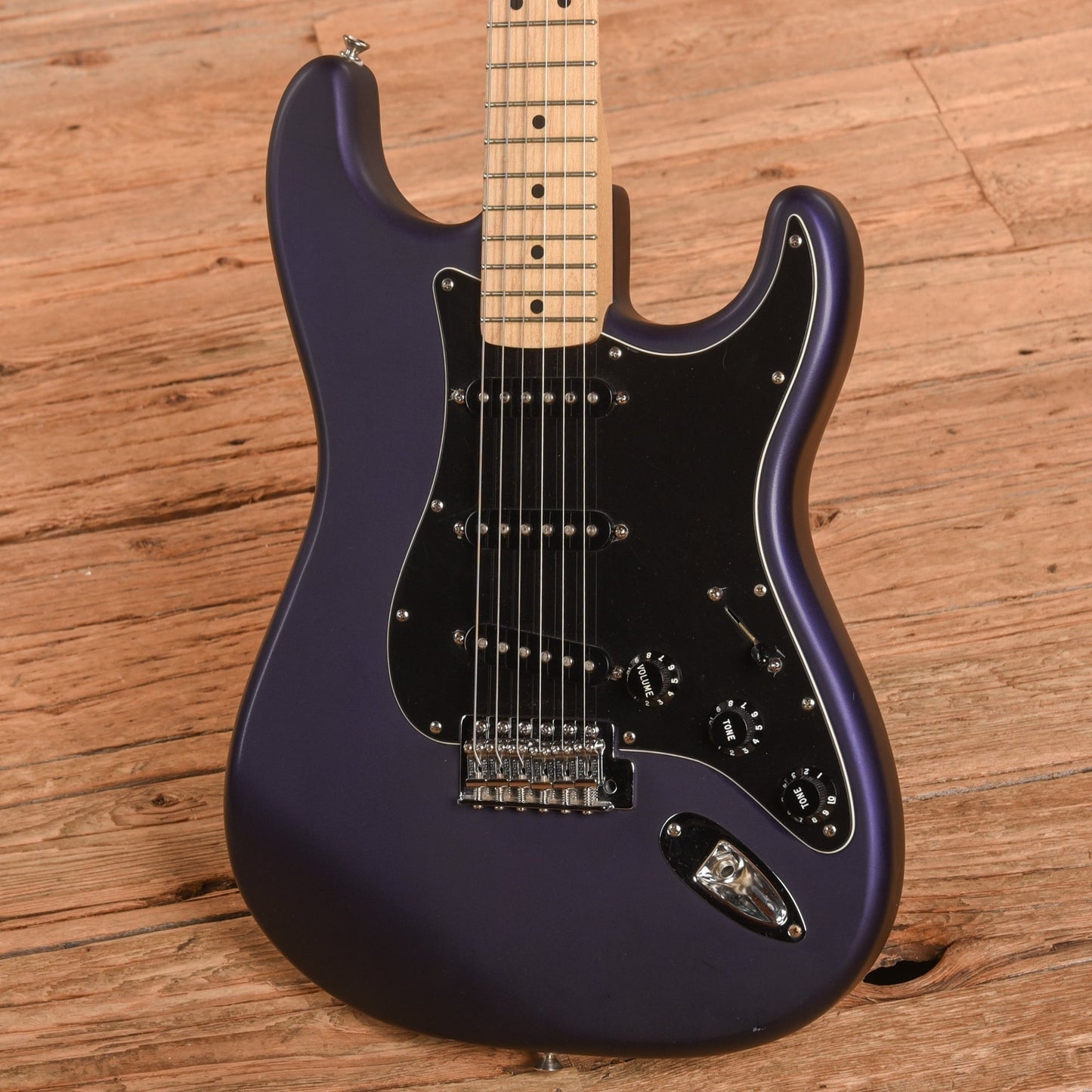 Fender Standard Stratocaster Satin Midnight Blue 2004