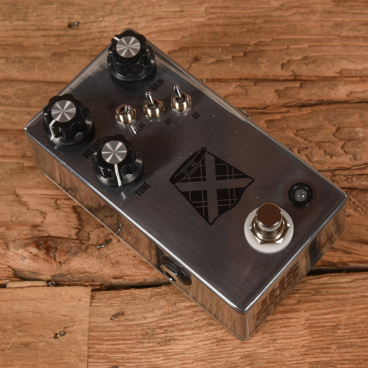 JHS Kilt 10 w/ Red Remote