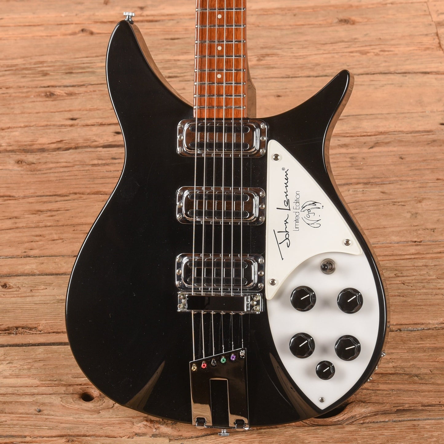Rickenbacker 335-JL John Lennon Limited Edition Jetglo 1990