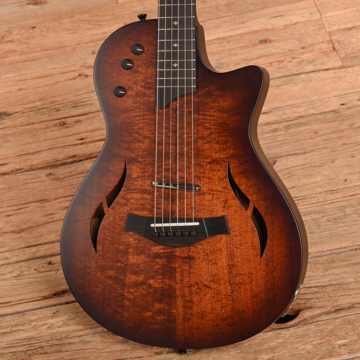 Taylor T5z Classic Koa Shaded Edgeburst 2023