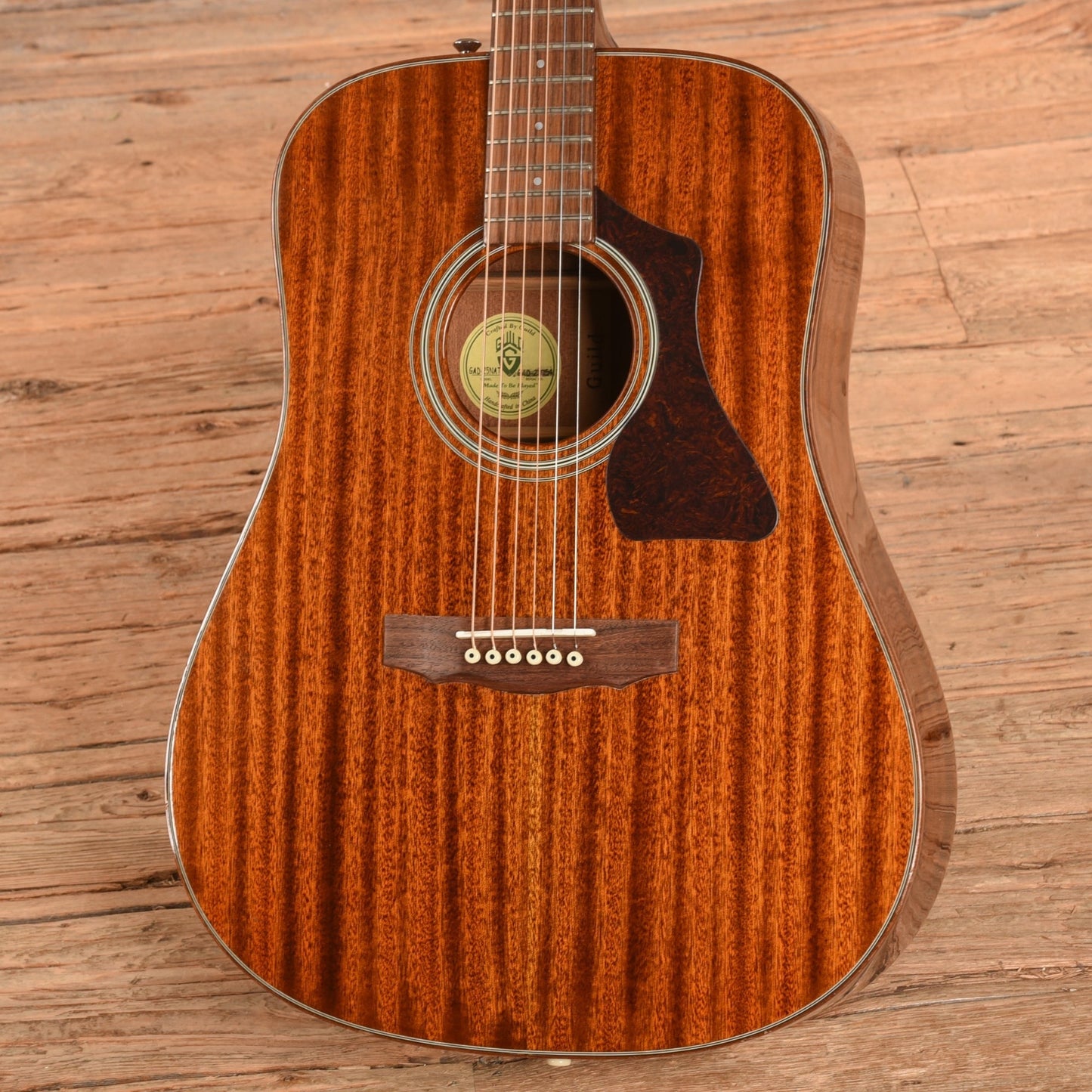 Guild GAD-25 Natural