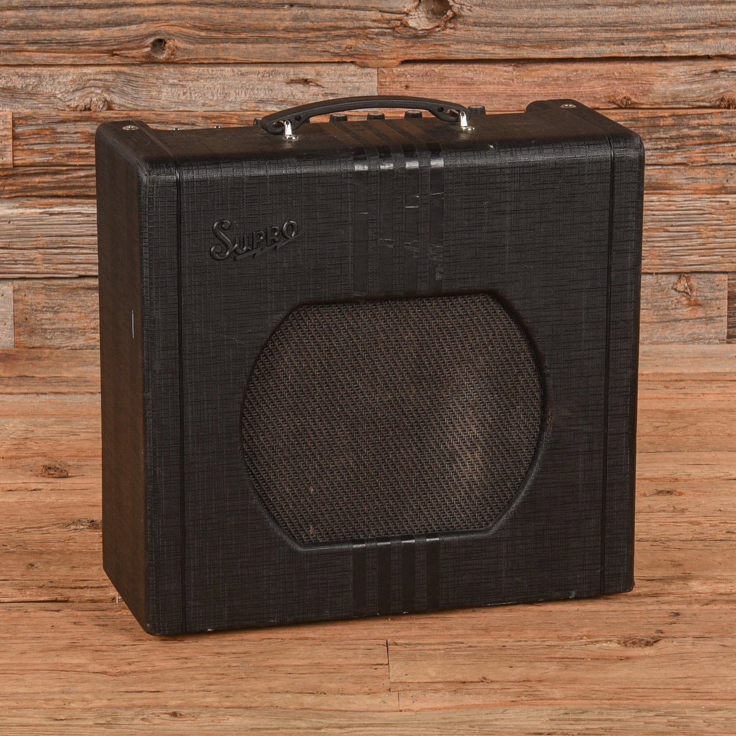 Supro 1822R Delta King 12 15-Watt 1x12" Guitar Combo Black