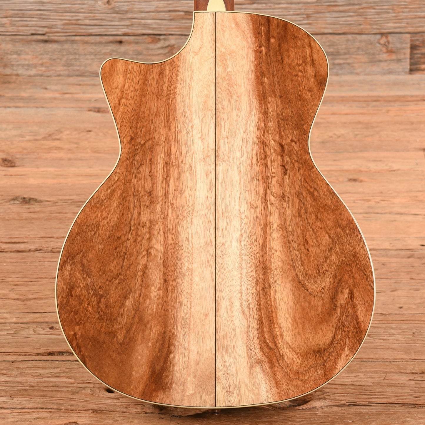 Eastman Limited AC422ce Natural 2024