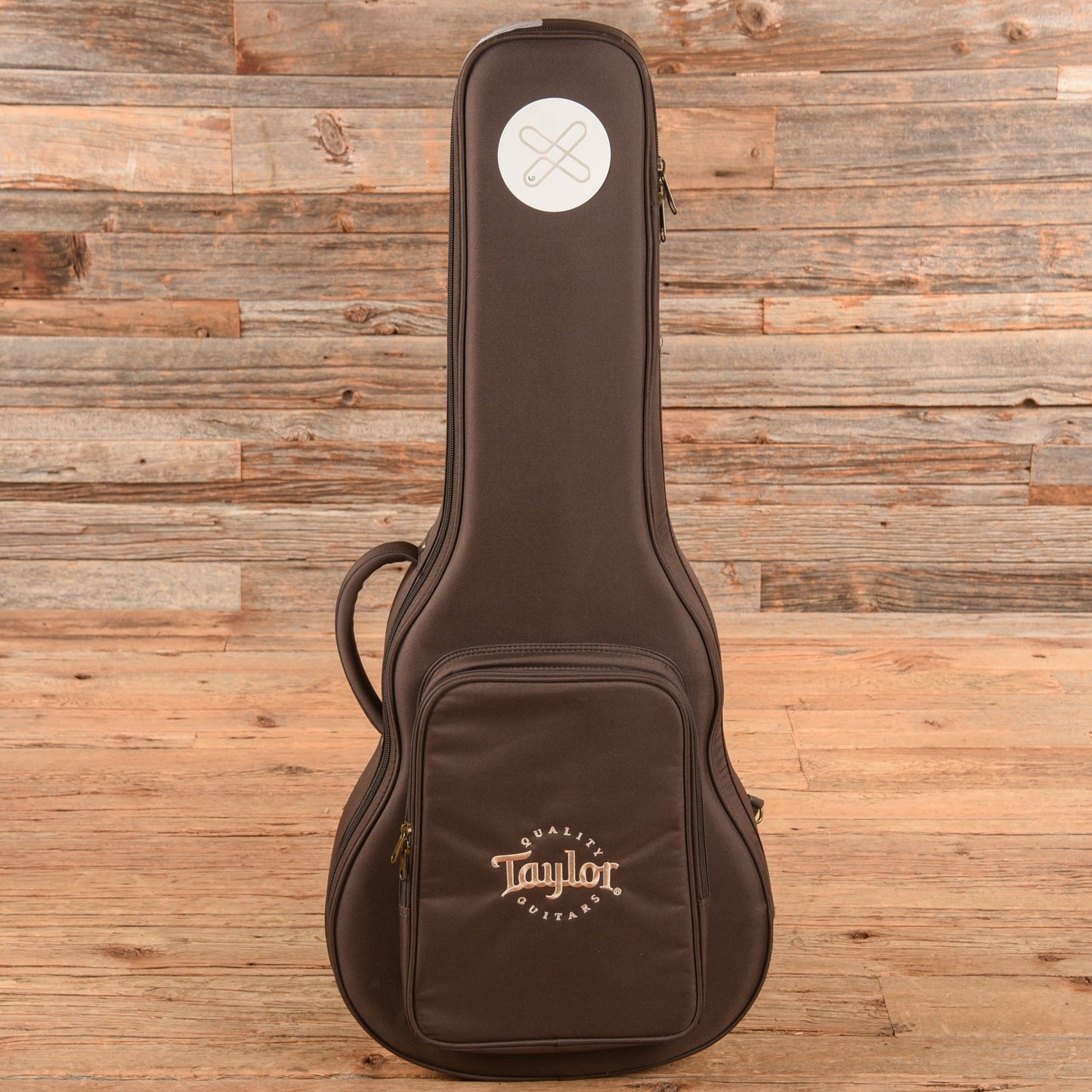 Taylor GTe Mahogany Natural - John Oates