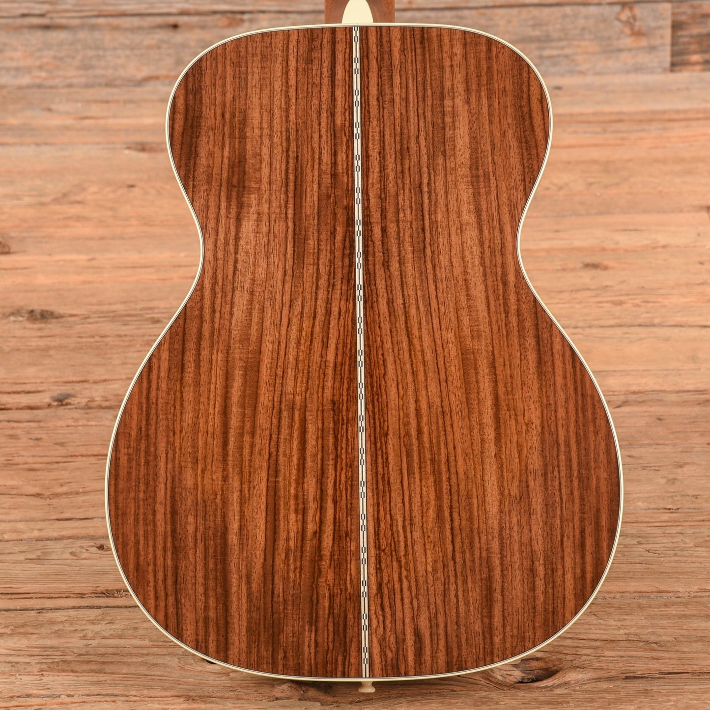 Martin Standard Series 000-28 Sunburst 2024
