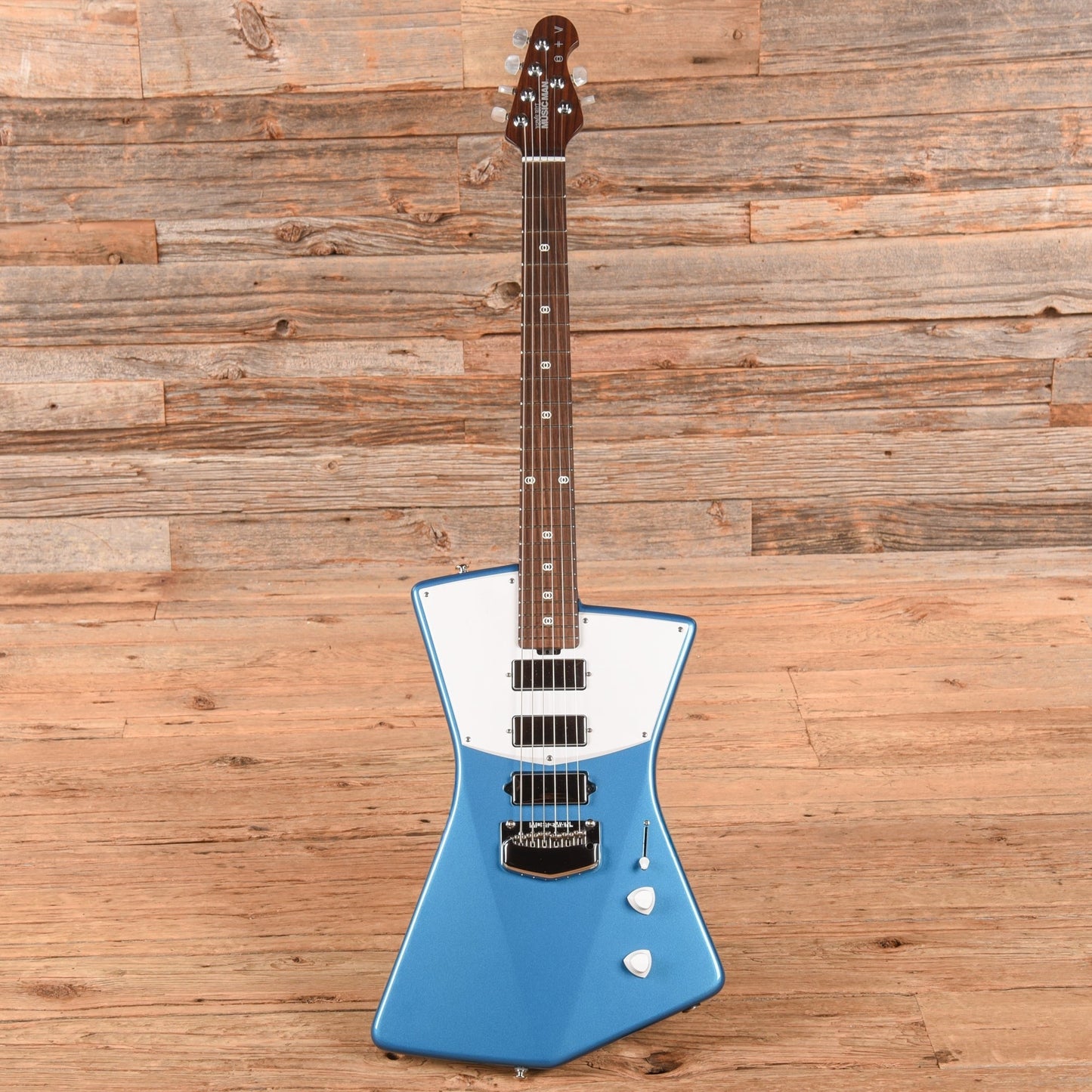 Music Man St Vincent Signature Blue 2017