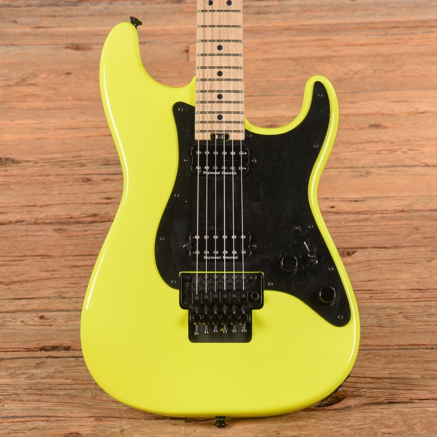 Charvel Pro-Mod So-Cal Style 1 HH FR Neon Yellow 2015