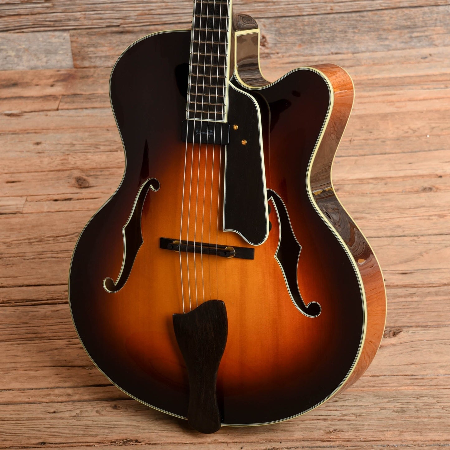 Eastman AR810CE Sunburst