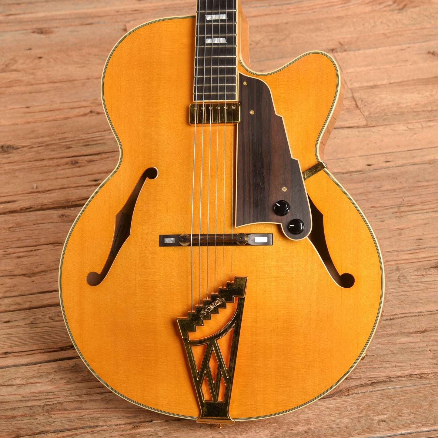 D'Angelico NYL-6 Speicial New Yorker Model ( Japan) - John Oates