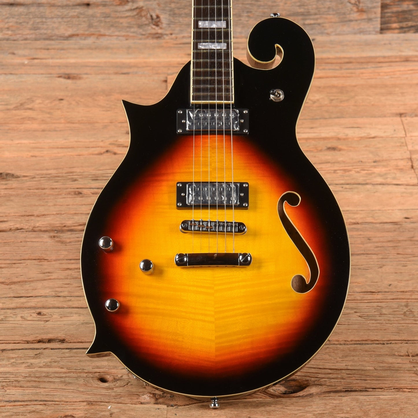 Eastwood 1975 Morris "The Cosey" Sunburst 2017 LEFTY