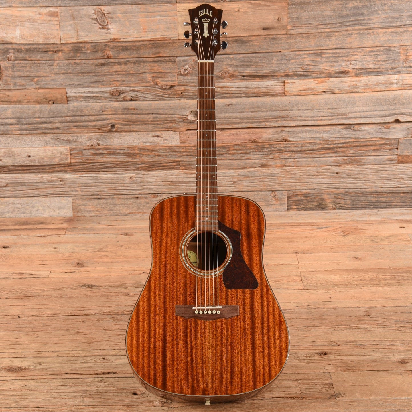 Guild GAD-25 Natural