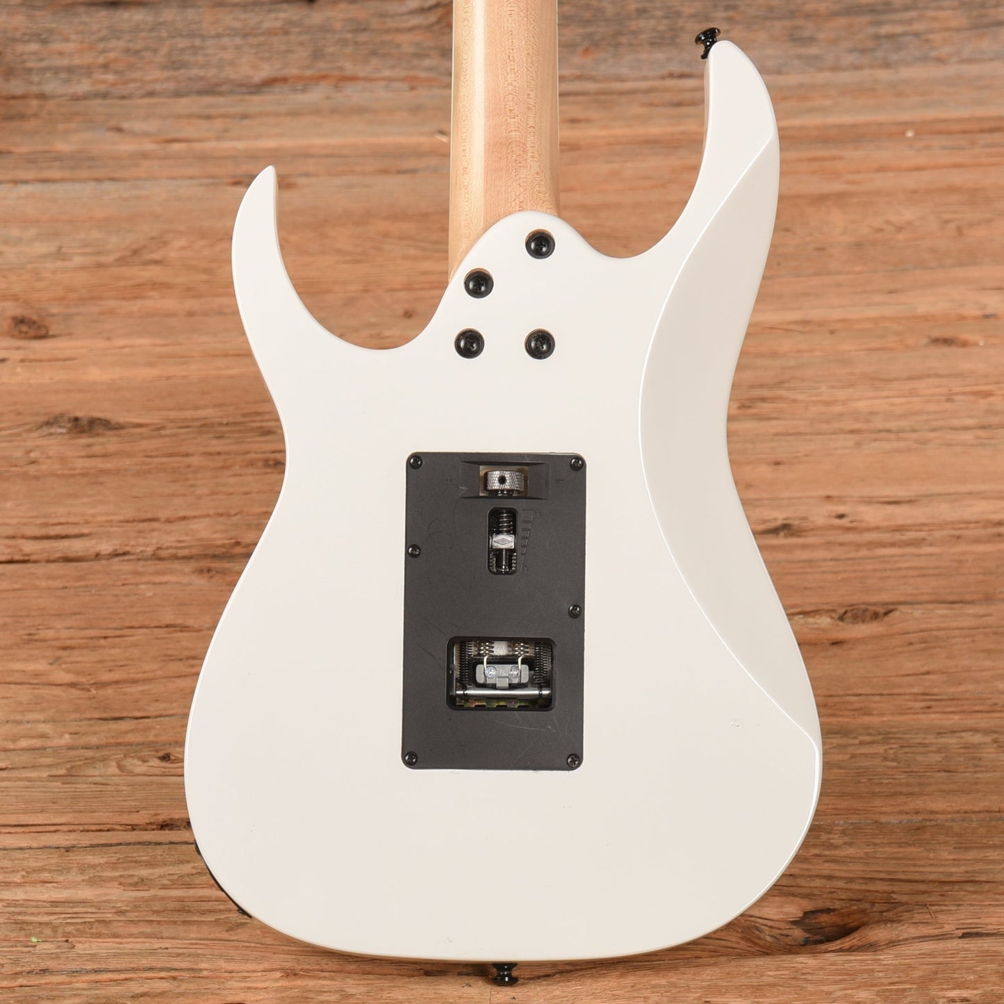 Ibanez RG350DXZ White