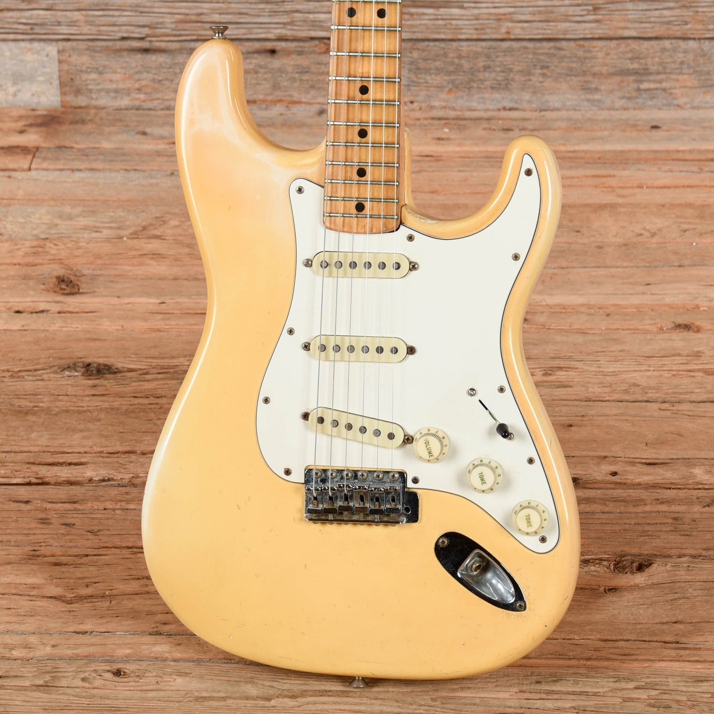 Fender Stratocaster Olympic White 1975