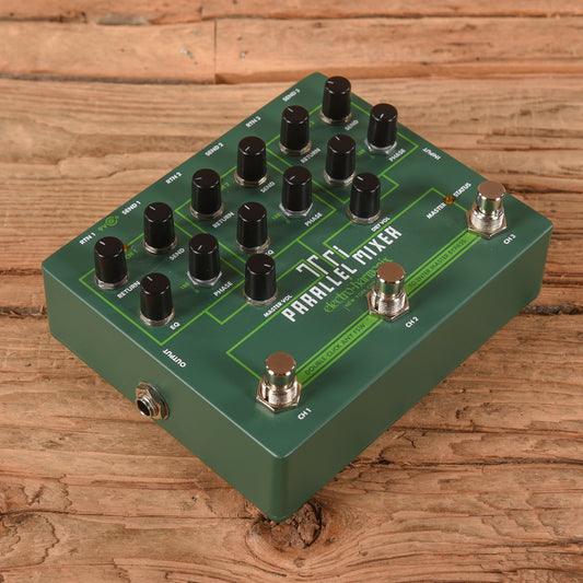 Electro-Harmonix Tri Parallel Mixer Effects Loop Mixer/Switcher
