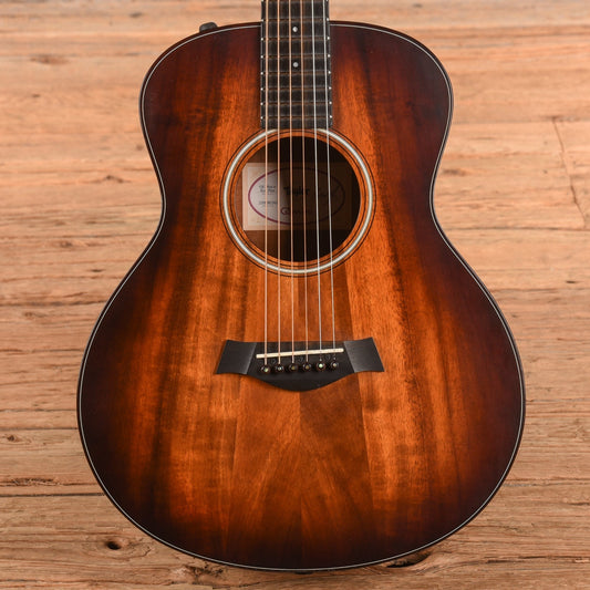 Taylor GS Mini-e Koa Plus Sunburst 2023