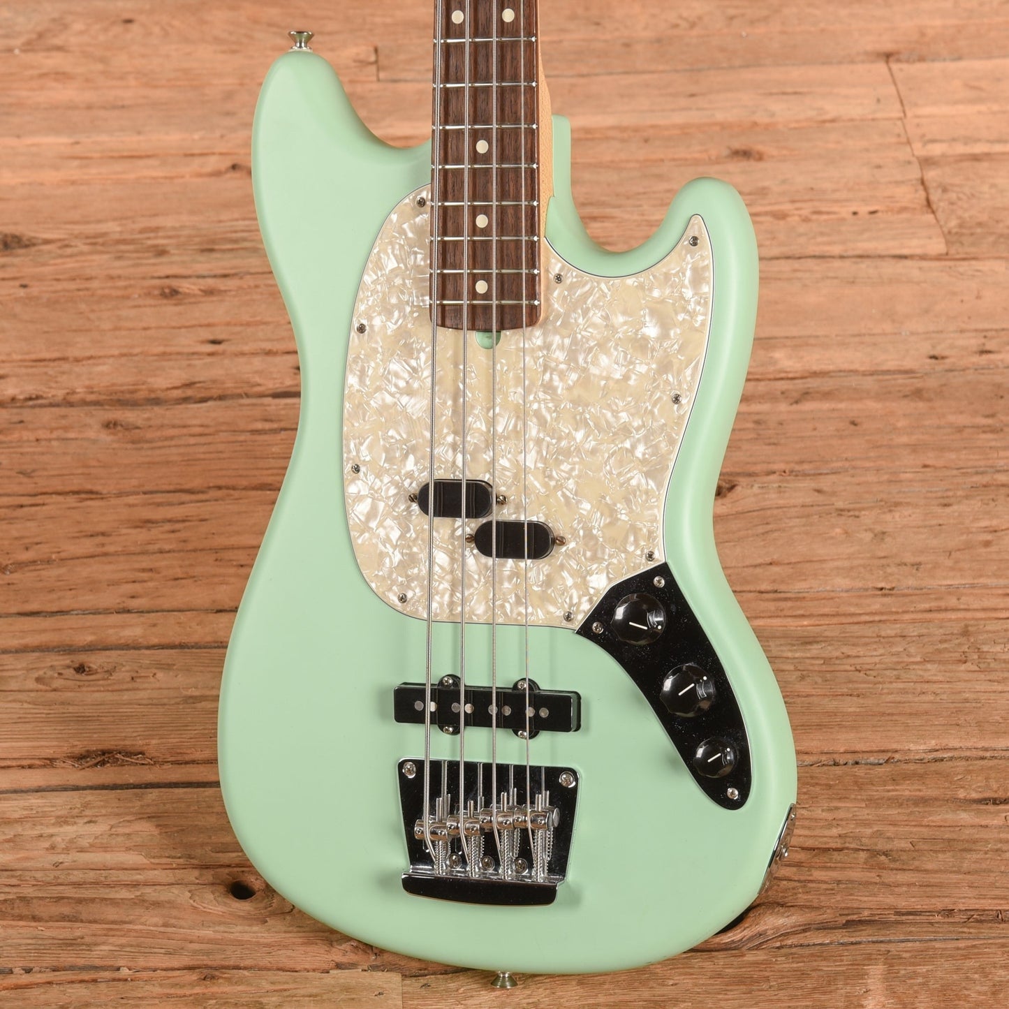 Fender American Performer Mustang Bass Satin Seafoam Green