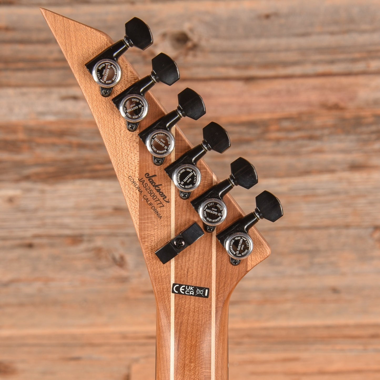 Jackson American Series Virtuoso Gold Rush 2025