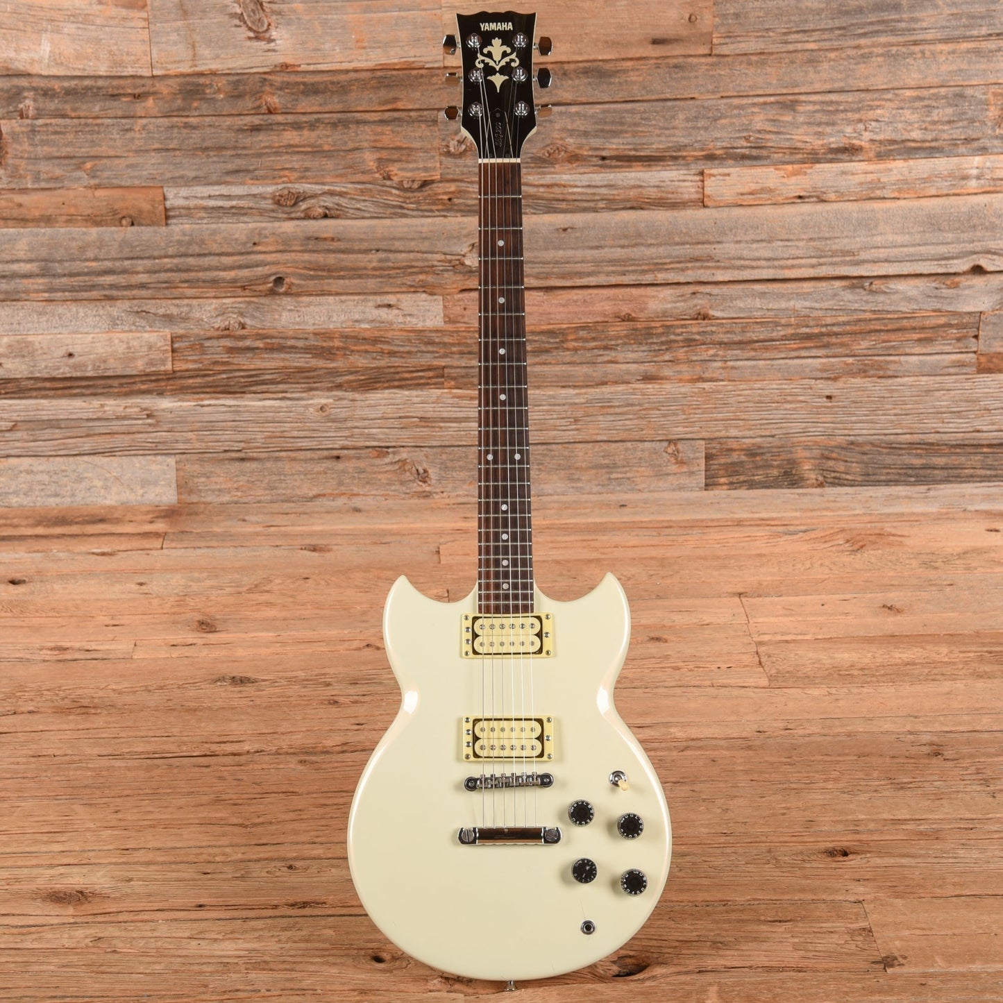 Yamaha SBG-200 Pearl White 1994
